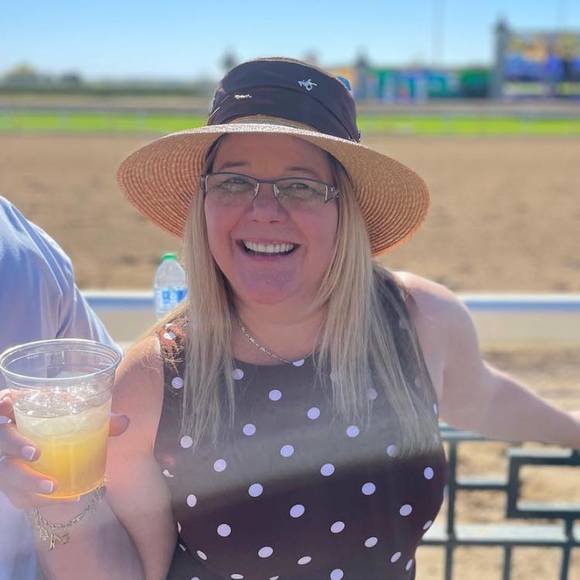 Meet your Posher, Sonja - Picture 1 of 1